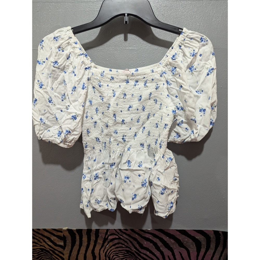 Dizzire juniors XS off the shoulders elastic bust crop top shirt